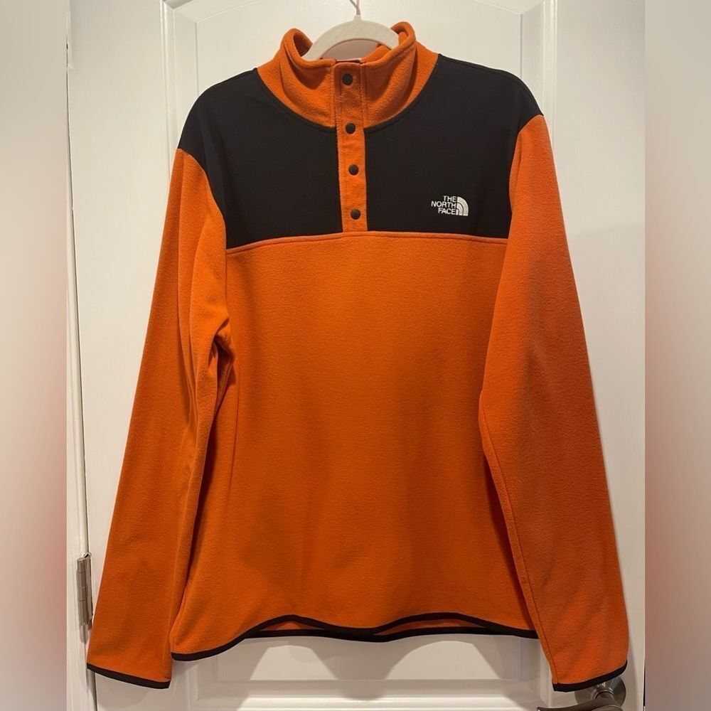 The North Face 
TKA Glacier Snap-Neck Fleece Pullover size L
